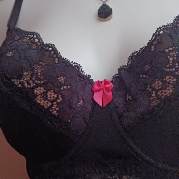 Bra - Picture 3 of 6